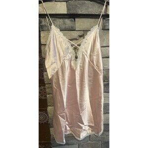 Vintage Body Chic Size M Short Nightwear